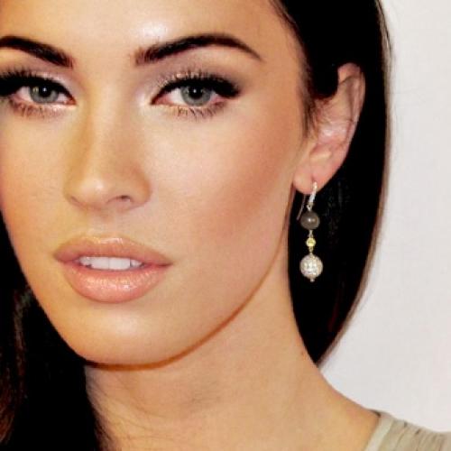 Макияж для зеленых глаз маленьких глаз. Особенности макияжа для маленьких глаз 14