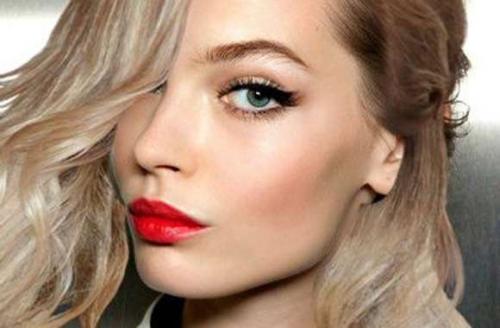 Помада для блондинок 2019. Выбор в зависимости от цвета глаз