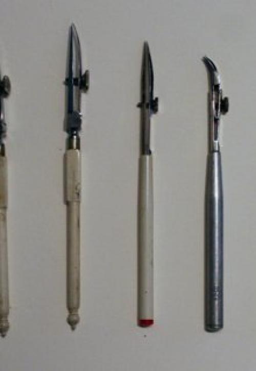 Лучший профессиональный пинцет для бровей. Какие бывают инструменты для коррекции бровей