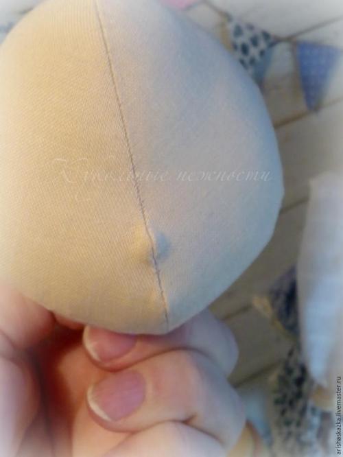 Как сделать объемное лицо текстильной кукле.