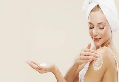 Лосьон для тела. Увлажняющий лосьон для тела: польза и вред, основные виды