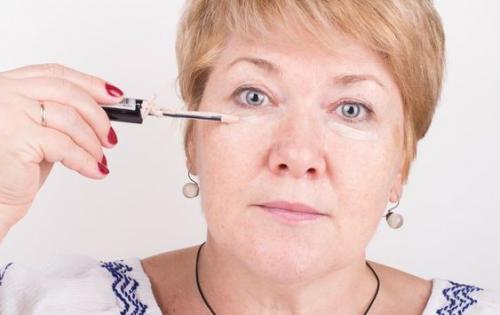 Макияж для круглого лица с голубыми глазами. Макияж для круглого лица шаг за шагом Фото 31 Макияж для круглого лица с голубыми глазами. Макияж для круглого лица шаг за шагом Фото 31