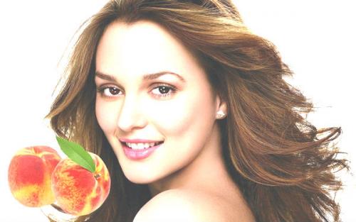 Персик для лица эффект. Маска из персика для лица. Рецепты.