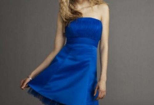 Макияж под синее платье 2019. 