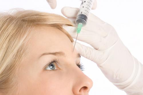 Как убрать морщины между бровей в домашних условиях. Решение проблемы при помощи косметолога