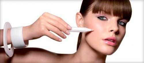 Зеленый корректор до и после. Для чего нужен зеленый корректор и как им пользоваться?