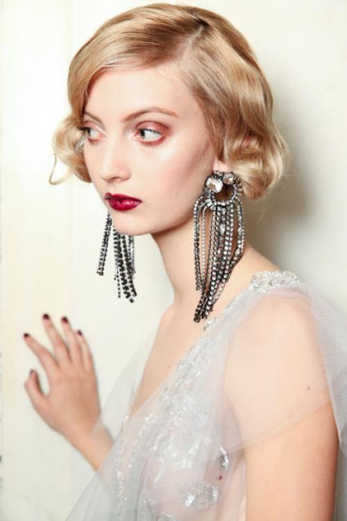 Красная помада которая идет всем. Почему вам до сих пор «не идет» красная помада?