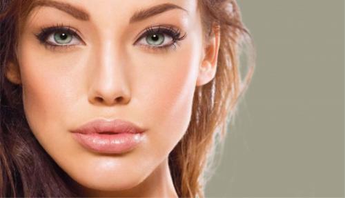 Блеск для увеличения объема губ. Лучшие товары в своей категории 01 Блеск для увеличения объема губ. Лучшие товары в своей категории 01