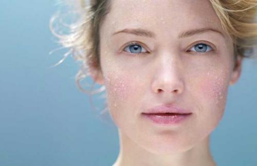 Уход за молодой кожей лица: 10 правил на каждый день 01 Уход за молодой кожей лица: 10 правил на каждый день 01