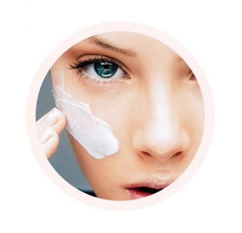 Уход за молодой кожей лица: 10 правил на каждый день 04 Уход за молодой кожей лица: 10 правил на каждый день 04