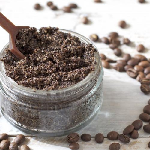 Скраб для лица из кофе для сухой кожи. Скрабы и маски для лица с молотым кофе