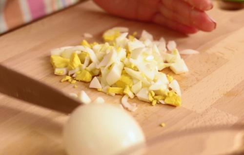 Салат из крабовых палочек и кукурузы. Салат с крабовыми палочками и кукурузой классический