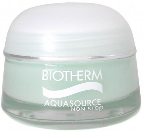 Витамины при сухости и шелушении кожи. Косметические средства для сухой кожи лица