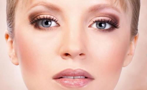 Цветовая палитра для серых глаз. Какие цвета теней подходят для серых глаз