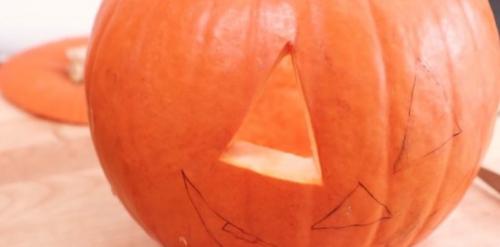 Маска тыквы хэллоуин. Как вырезать тыкву на Хэллоуин: пошаговая инструкция