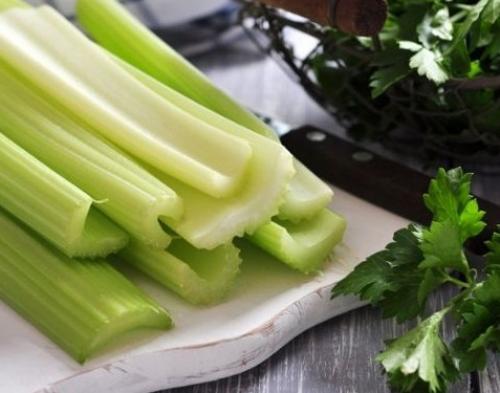 Сельдерей и косметика. Сельдерей для волос