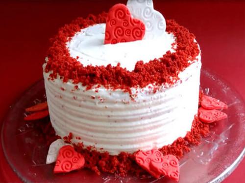 Как украсить красный БАРХАТ торт. Как можно украсить торт