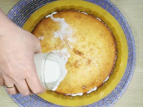 Манник рецепт воздушный. Оригинальный рецепт невероятно пышного «мокрого» манника