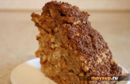 Торт без выпечки со сгущенкой. Быстрый десерт: рецепты вкусных тортиков из печенья и сгущенки без выпечки