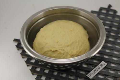 Булочки из слоеного теста с творогом. Рецепт 1: дрожжевые булочки с творогом (пошагово)