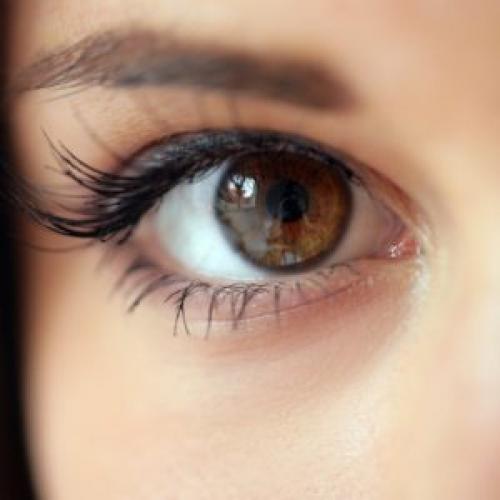 Как сделать макияж для карих глаз. Макияж для карих глаз различных оттенков