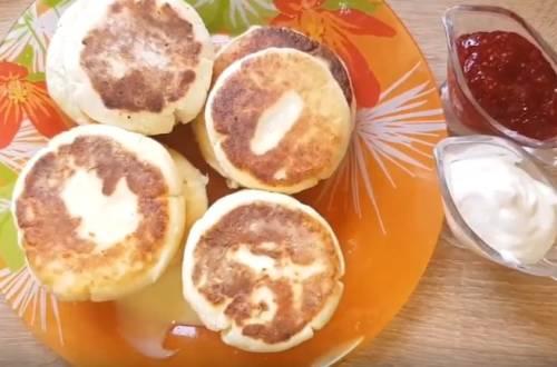 Рецепт творожники из творога. Творожные сырники без яиц — пошаговый рецепт с фотографиями