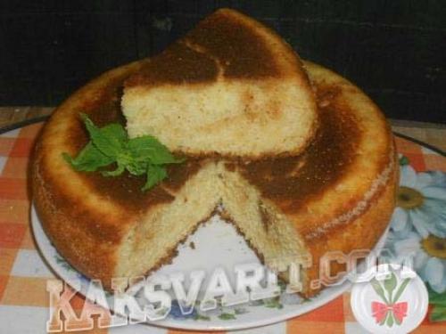 Манник на кефире очень вкусный воздушный в мультиварке. Манник на кефире в мультиварке