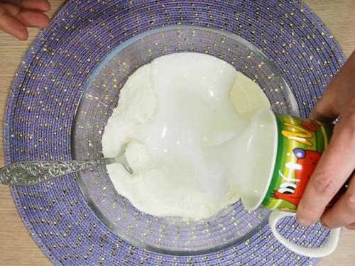 Манник рецепт воздушный. Оригинальный рецепт невероятно пышного «мокрого» манника