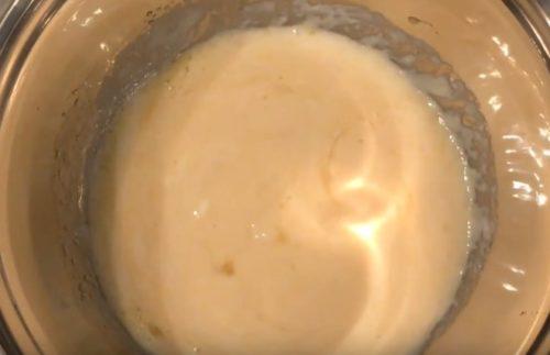 Рецепт пышных оладьев на кефире. Как приготовить пышные оладьи на кефире — пошаговый рецепт