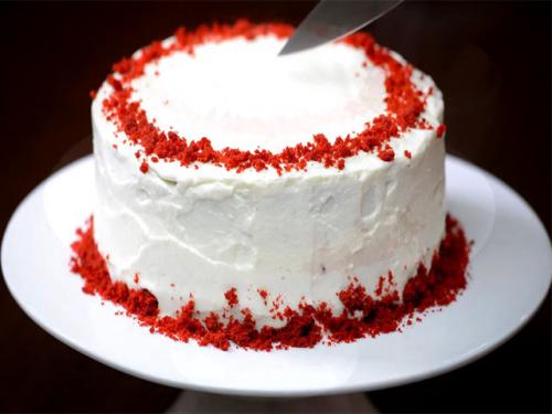 Как украсить красный БАРХАТ торт. Как можно украсить торт