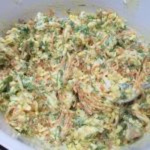 Быстрая закуска из лаваша с еврейским салатом