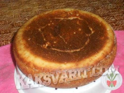 Манник на кефире очень вкусный воздушный в мультиварке. Манник на кефире в мультиварке