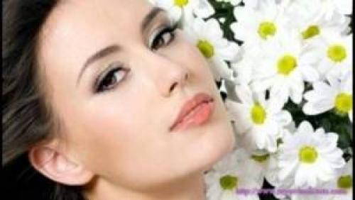 Маска из отвара ромашки для лица. Рецепты домашних средств на основе ромашки