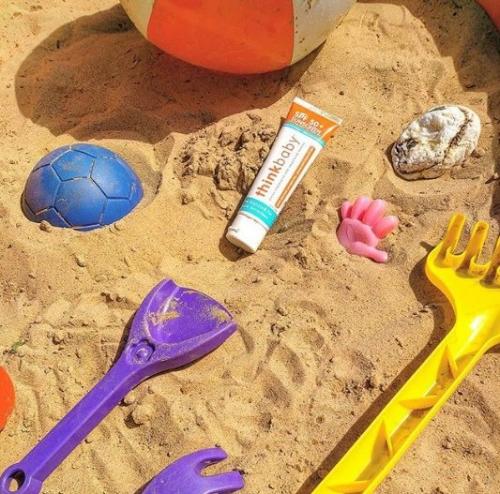 Солнцезащитный крем с тональным эффектом. Защита кожи от солнца: стоит ли полагаться на SPF в тональных кремах или лучше отдельно солнцезащитный крем