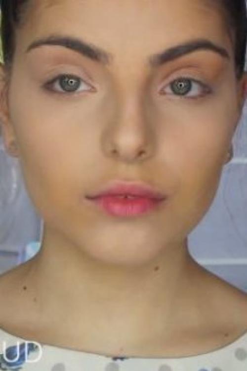 Зеленый корректор для лица, как пользоваться. Зеленый консилер для лица – идеальное средство маскировки недостатков кожи