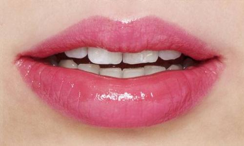 Блеск для губ виды. 14 видов блесков для губ