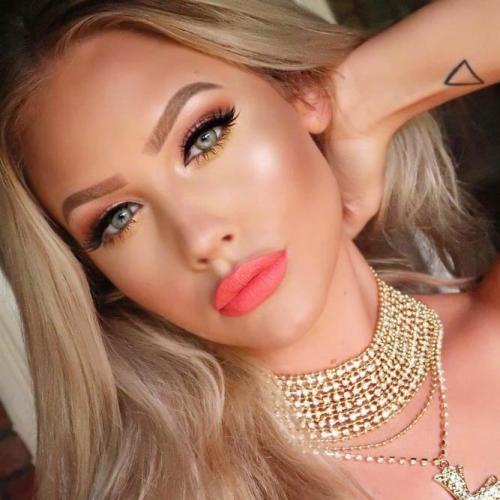 Помада для блондинок с карими глазами. Идеальные оттенки помад для блондинок