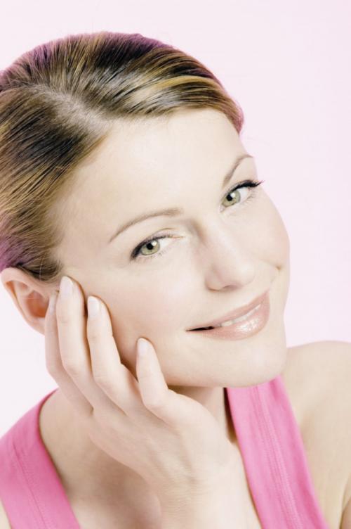 Ороговевшая кожа на лице. Как отшелушить кожу лица