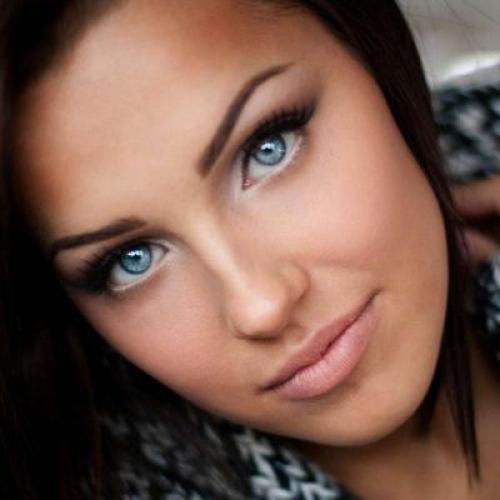 Макияж для голубых глаз повседневный. Идеи мейк-апа на каждый день