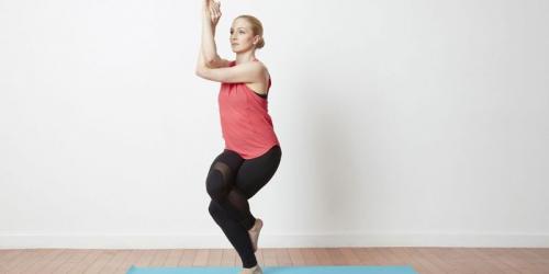 4 упражнения йоги для похудения в домашних условиях