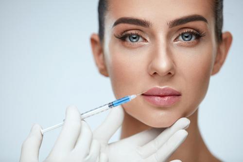 Увеличение губ. 18 фактов об увеличении губ, которые нужно знать до того, как ты примешь решение