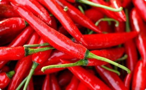 Настойка стручкового перца для лица. Польза красного перца