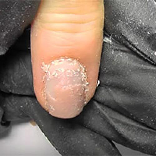 Как снимать гель. Как снять лак-гель без специальной жидкости