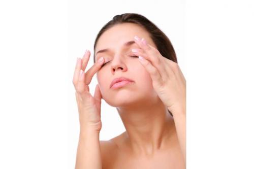 Как убрать мешки под глазами в 55 лет. Мешки под глазами: причины появления