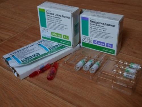 Ампулы для волос, как наносить. Особенности ампульных витаминов