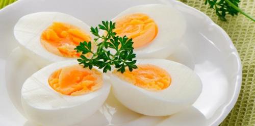 Можно ли есть желток при похудении. Почему нельзя есть желток?