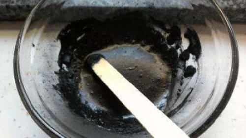 Тушь из активированного угля. Как сделать в домашних условиях тушь для ресниц из активированного угля своими руками?