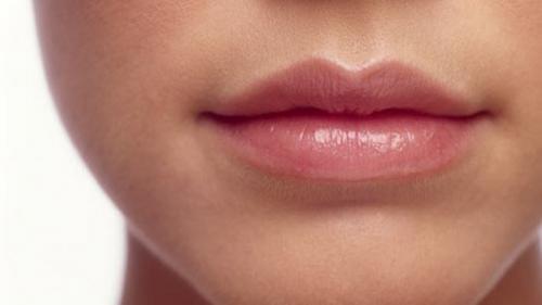 Как сделать блеск для губ в домашних условиях. Делаем блеск для губ в домашних условиях 04 Как сделать блеск для губ в домашних условиях. Делаем блеск для губ в домашних условиях 04