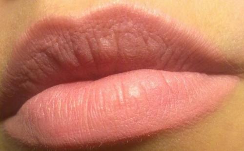 Как сделать блеск для губ в домашних условиях. Делаем блеск для губ в домашних условиях 03 Как сделать блеск для губ в домашних условиях. Делаем блеск для губ в домашних условиях 03