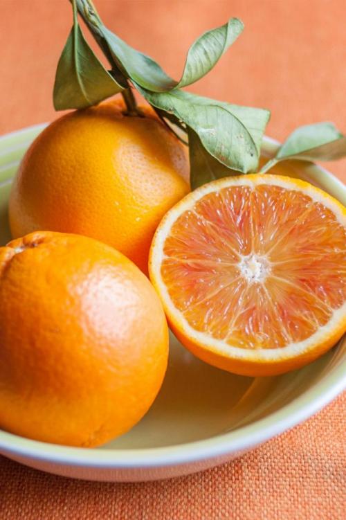 Тренировка в спортзале для похудения. Программа тренировок для девушек в тренажерном зале 01 Тренировка в спортзале для похудения. Программа тренировок для девушек в тренажерном зале 01